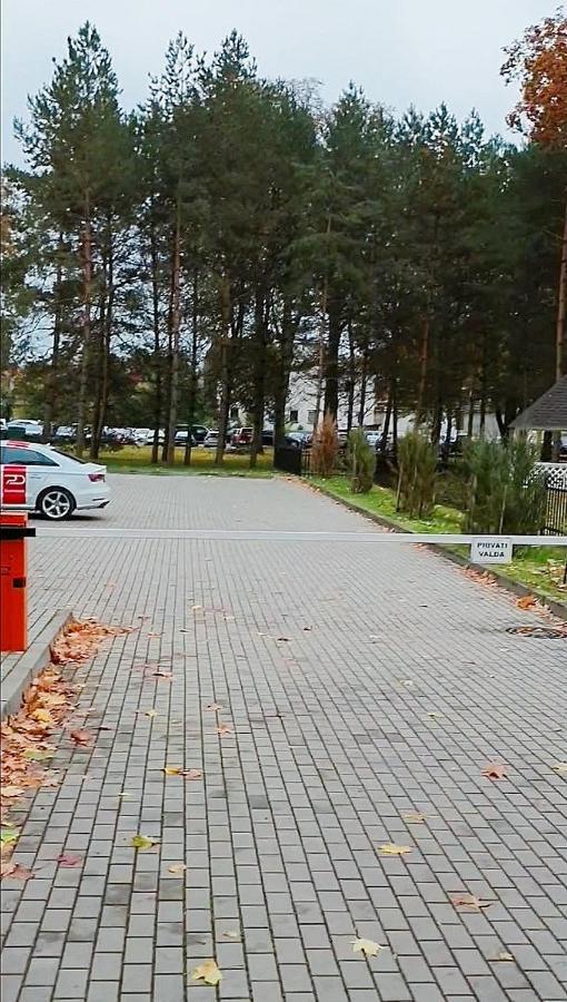 Julia Apartments Next To Aqua Park Друскінінкай Екстер'єр фото